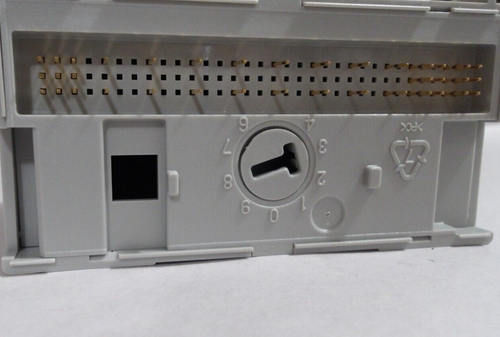 Modulo di ingresso Allen Bradley 1794-IA16 1794-1A16 - Foto 4 di 4