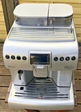Saeco Royal One Touch Cappuccino Typ: HD8930  Kaffeevollautomat 1400W