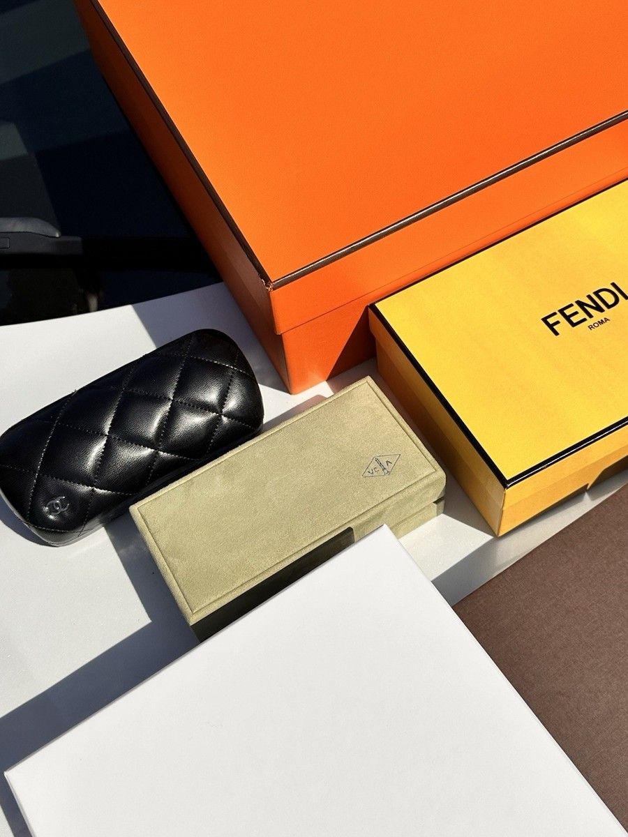 Hermès, Louis Vuitton, Prada, Fendi, Chanel, YSL Gift Boxes