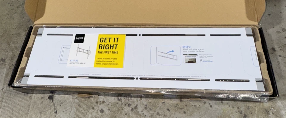 Soporte de pared para TV inclinable Sanus VXT7-B2 Premium X-Large para televisores de 65"-140", negro Foto 4 de 4