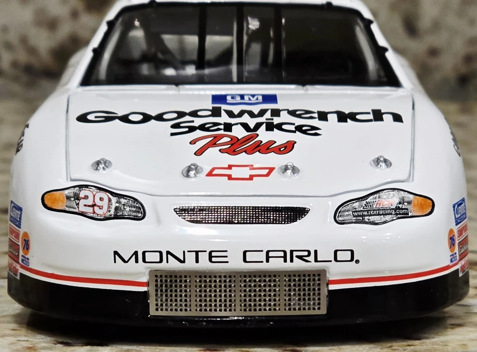 2001 #29 Kevin Harvick GM Goodwrench números negros Rockingham 1:24 diecast ARC Foto 2 de 4