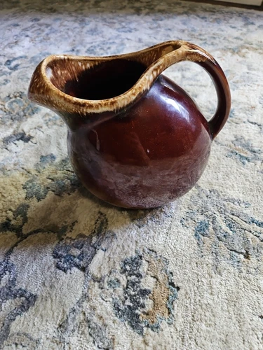 Hull Drip Pottery Brown Drip Pitcher Approximately 1 1/2 Gallon
