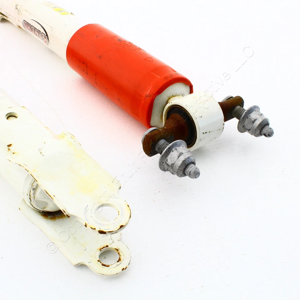 Amortiguadores de despegue delanteros oxidados Rancho OEM distribuidor para Silverado Sierra 2500HD - PAR Foto 3 de 4