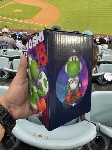 Yoshi Super Mario LA Dodgers Yamamoto Bobblehead SGA 3/31/26 In hand ✅