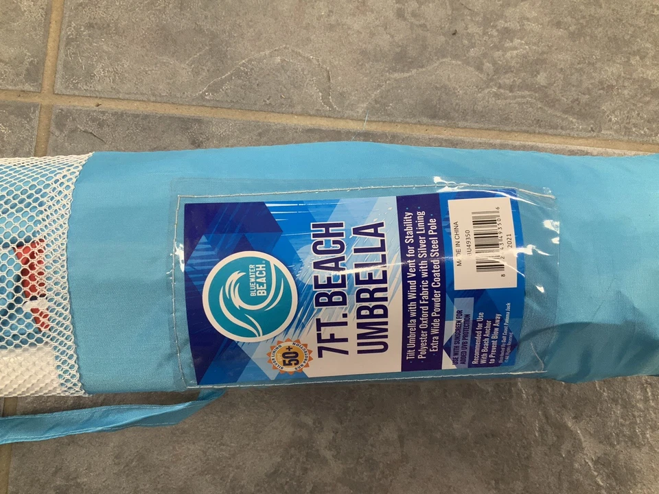 Caja de 6 sombrillas de playa Bluewater 7’ 120 gm Oxford inclinables Crystal Coast N.C. Foto 3 de 4