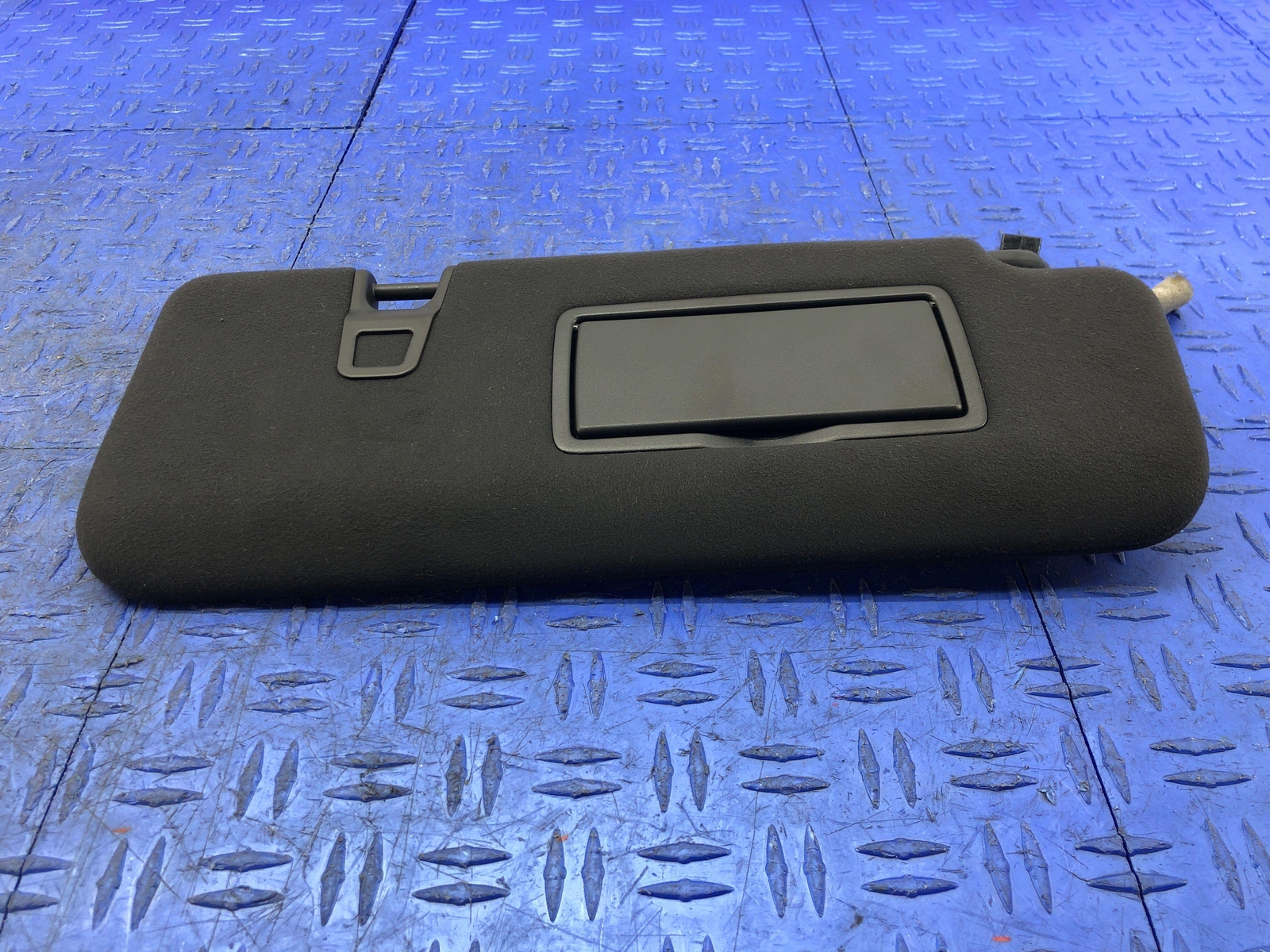 2023 MASERATI GRECALE FRONT RIGHT SUN VISOR SHADE BLACK OEM