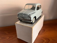 FIAT 600 RIVAROSSI ESCALA 1/13 RESTAURADO
