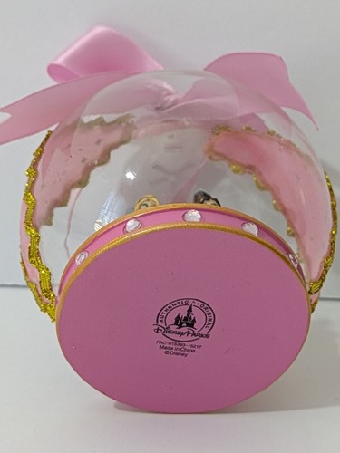 DISNEY PRINCESS GLASS GLOBE ORNAMENT & BAB DISNEY PRINCESS BEAR CROWN PRINT - Picture 3 of 13