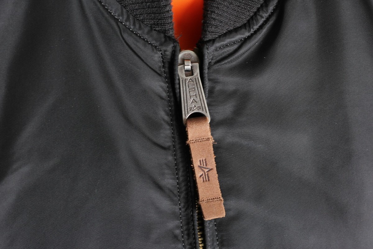 ALPHA INDUSTRIES MA-1 Flight Bobmer Padded Jacket Men Size ALPHA INDUSTRIES MA-1 Flight Bobmer Padded Jacket Men Size