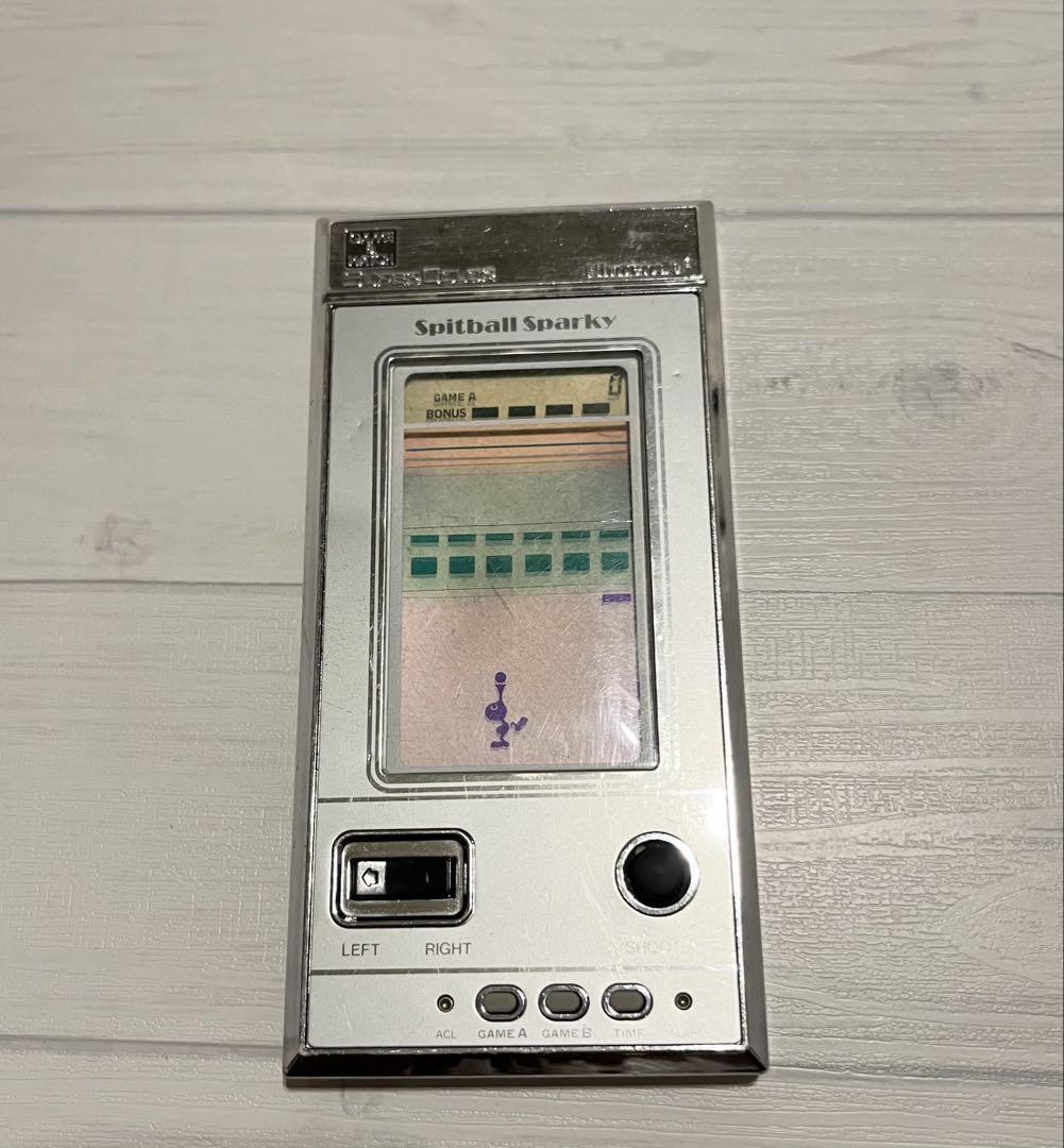 任天堂ゲームウォッチ　スピットボールスパーキー 昭和レトロ1984 任天堂 GAME & WATCH Spitball Sparky ゲームウォッチ スピットボール