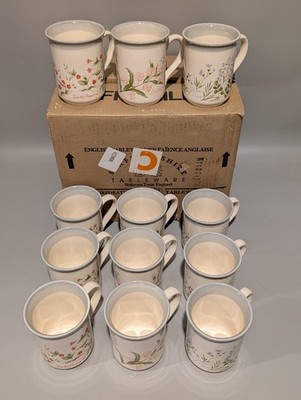 Neu/Verpackt mit 12 Vintage Staffordshire Tassen, Scarlet Pimpernel, Rosebay & Kuckuck