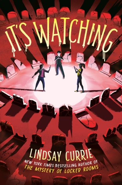 It's Watching by Lindsay Currie (Paperback Book)