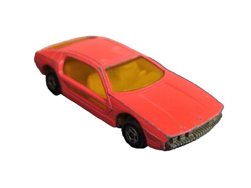 MINI GT 1:64 Lamborghini Huracan EVO Verde Mantis Car in box