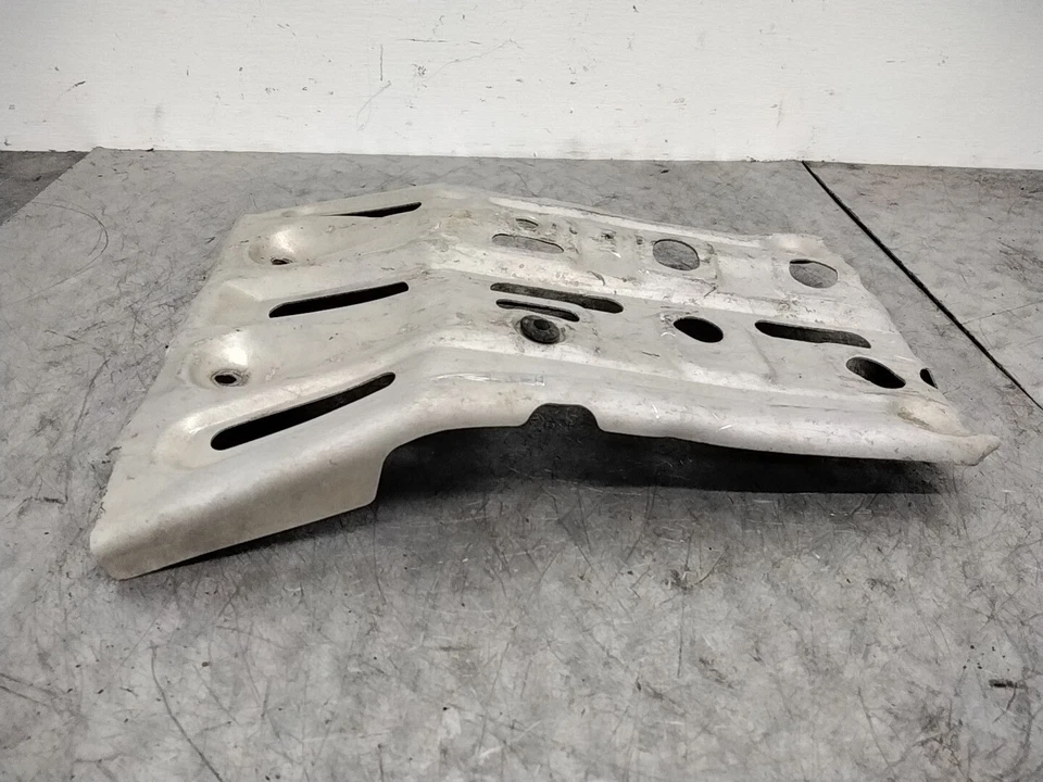 Suzuki Twin Peaks 700 LTV700F 2004 4x4 fabricante de equipos originales placa de deslizamiento inferior protector Foto 2 de 4