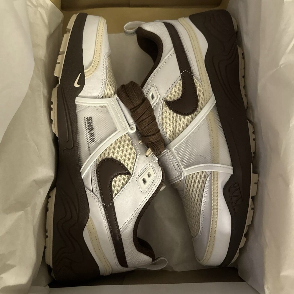 Size 10M -  Nike Travis Scott x Zoom Field Jaxx Light Chocolate DS HQ3073 100
