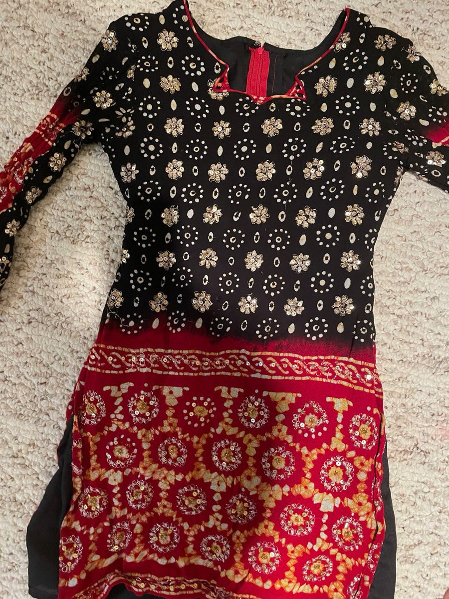 black and red party dress pakistani Red Luxury Velvet Black Shawl Pakistani Wedding Dress LARGE