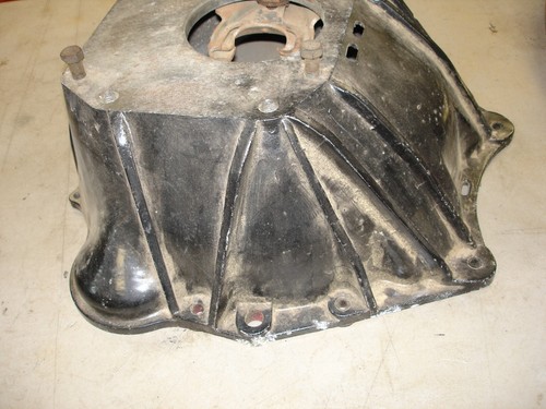 1966 Oldsmobile 442 L69 Aluminum Bell Housing # 9785581 & Clutch Fork GM OEM - Picture 7 of 9