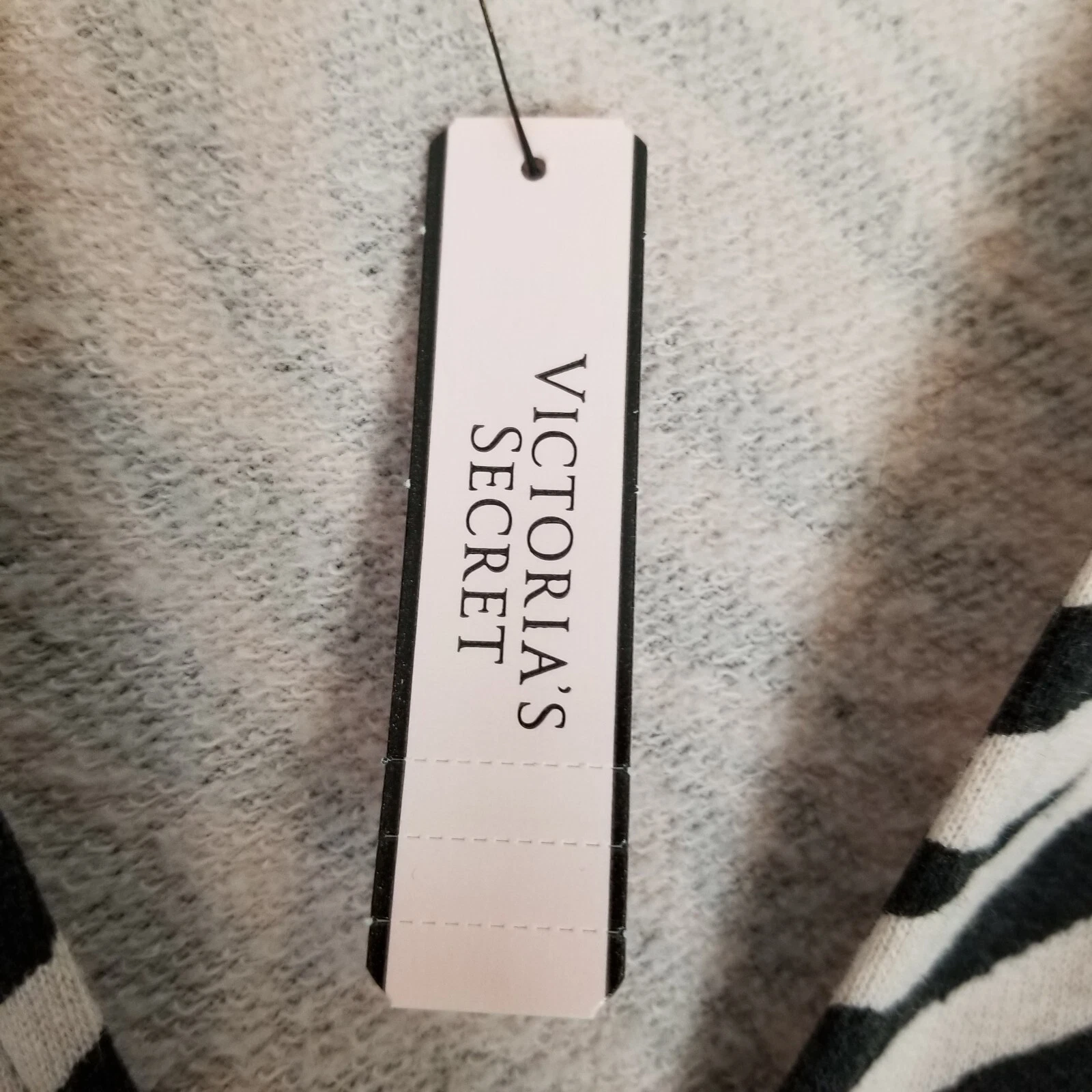 UNDERCOVER Felpa con cappuccio Victoria's Secret donna stampa animalier cropped taglia M boxy