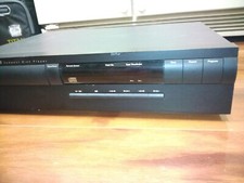 harman kardon HD7400 Compact Disc Player No Remote Works Great