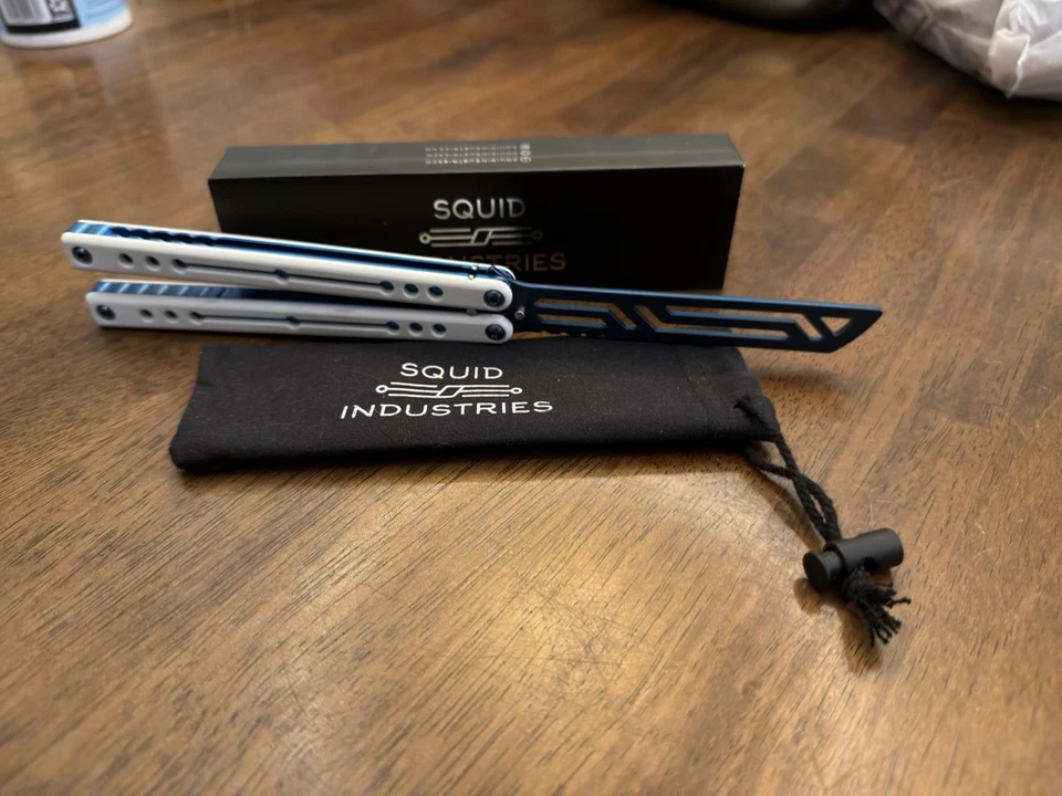 RARE! Squid Industries Sapphire Nautilus V2 Balisong Trainer(NOT SHARP) - Image 4 of 4