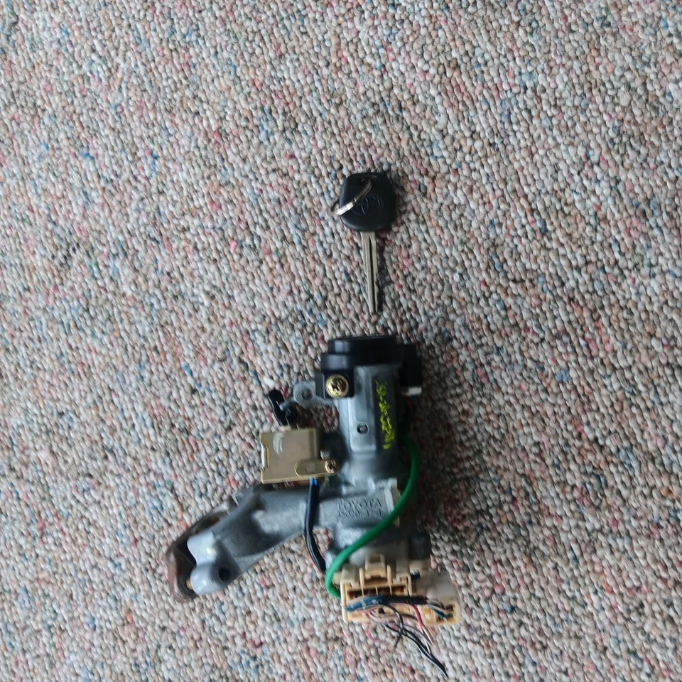 Toyota Prius 2001-2003 interruptor de encendido bloqueo con cilindro de llave OEM 45020-47-1 Foto 4 de 4