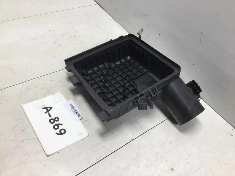 2009 SUBARU TRIBECA AIR FILTER BOX UPPER OEM+ - Image 2 of 4