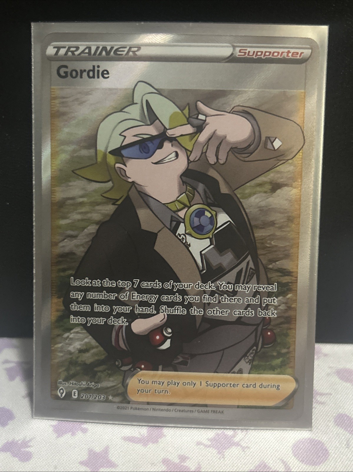 Gordie (Full Art) Holo Ultra Rare SWSH07: Evolving Skies 201/203 Pokemon Card NM