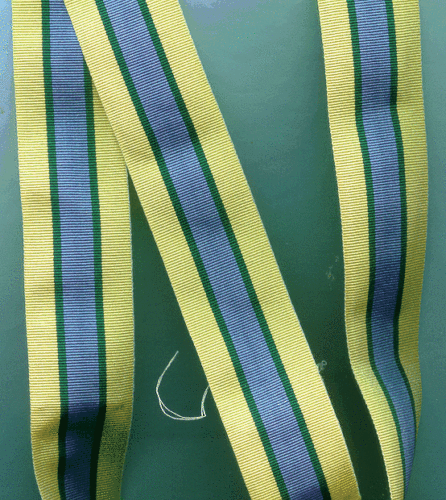UNITED NATIONS  MEDAL RIBBON UNOSOM  `12 inches - Afbeelding 1 van 1