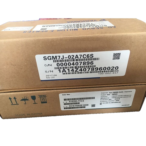 1pcs Brand New In Box Yaskawa servo Motor SGM7J-02A7C6S With Fast Shipping - Picture 1 of 7