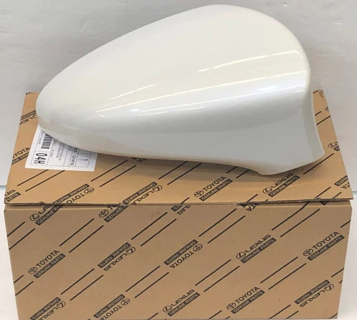 LEXUS OEM PASSENGER SIDE OUTER MIRROR COVER 2015-2017 CT200H 085 WHITE