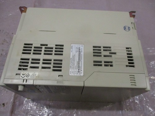 Unidad de CA Omron CIMR-V7AZ47P5 Varispeed V7 7,5 kW 380-460 VCA 14 kVA 18A *Probada* - Imagen 5 de 6