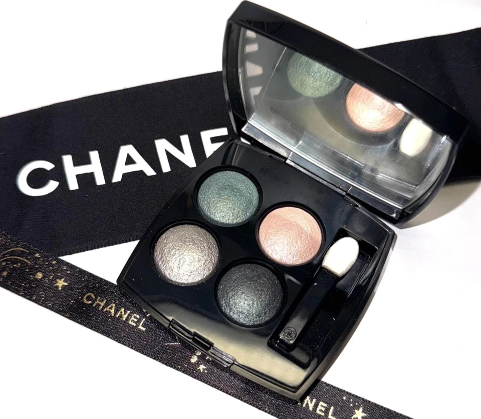 Chanel Les 4 Ombres Quadra Eyeshadow 232 Tisse Venitien  - Image 3 of 4
