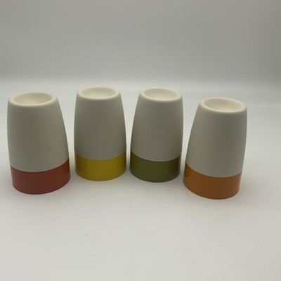 Vintage Tupperware Eierbecher mit Warmhaltedeckel x 4 Retro 70er Jahre 
