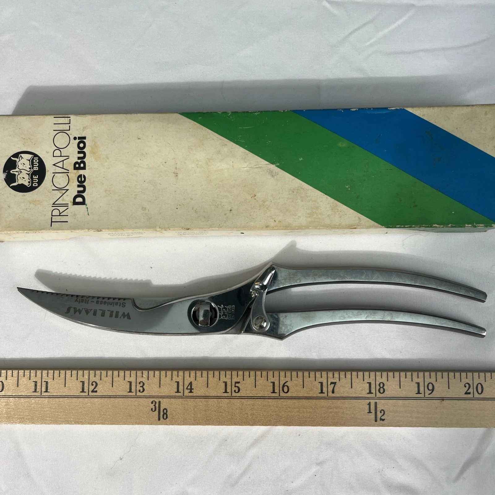 Due Buoi Poultry Shears 703, Made In Italy - Vintage USED GOOD w/ original box
Opens in a new window