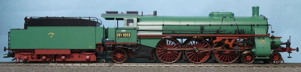 Märklin: Steam Locomotive Baden Express Class IVh / #39022 Digital NEW OLD STOCK - Image 4 of 4