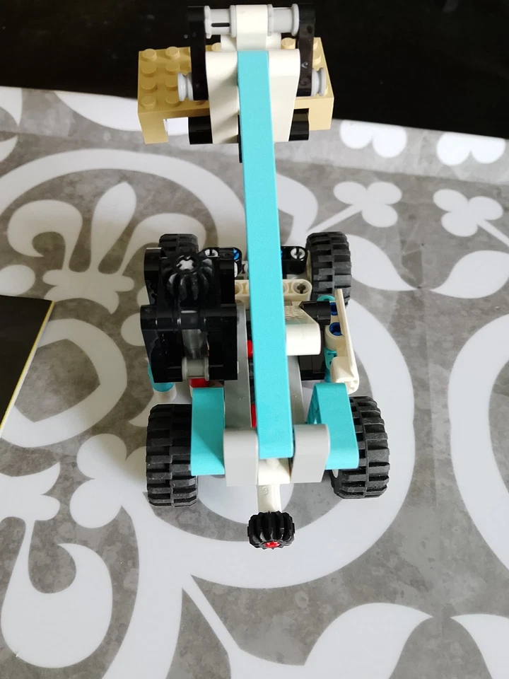 LEGO Technic 42133 Telehandler, photo 4 sur 5