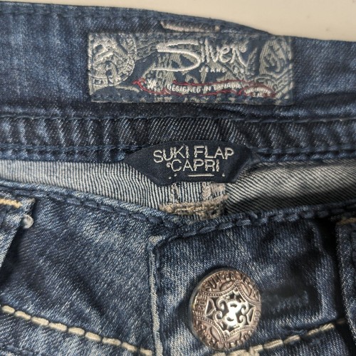 Silver Jeans Co Jeans Womens Size 27 Blue Suki Flap Capri Jeans - Picture 2 of 8