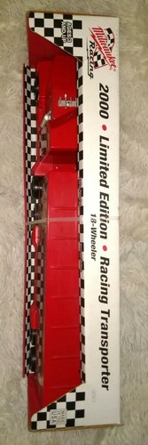 Nylint Milwaukee 2000 Limited Edition #009890 Racing Transporter 18 Wheeler Semi - Picture 3 of 8