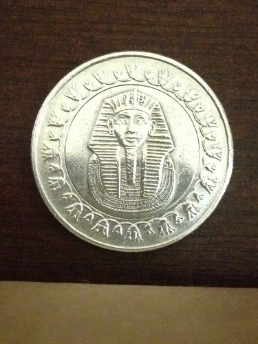Unique Silver King TUT Egyptian pound collectable (Plated with REAL Pure Silver) - Picture 10 of 12