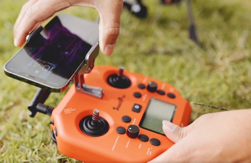 New Splash Drone 4 Swellpro Waterproof Drone Fishing Bundle Package