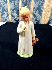 Goebel Girl Figurine 'Hush-A-Bye' Limited Edition #7409 USA