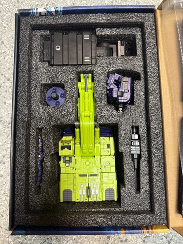 Transformers Toy World Constructor MASTERPIECE DEVASTATOR Bonus Part Kit TWC07 - Picture 4 of 10