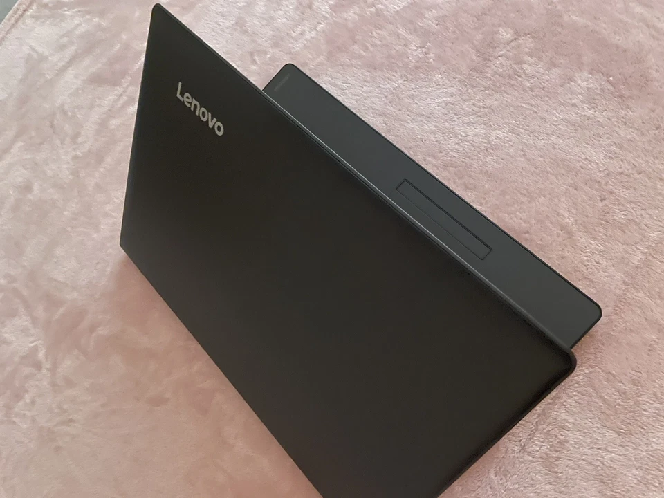 Portátil Lenovo - Imagen 3 de 4