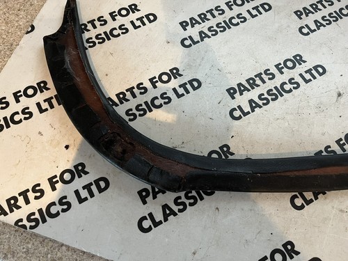 ROVER P5 PAIR DASHBOARD PANEL HOCKEY STICK TRIM ENDS FINISHERS - Picture 8 of 17