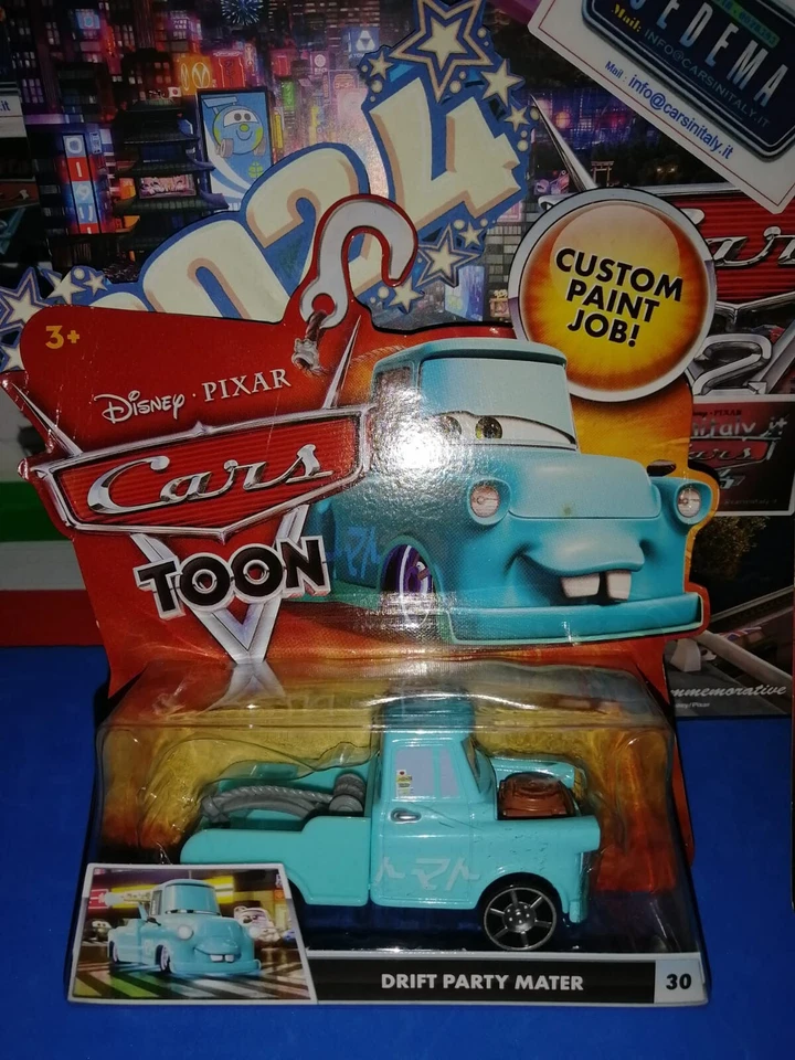 Cars2 - Drift Party Mater 2 Blist: 1)Carstoon 2010 - 2)Serie 2021 Mattel sc.1/55 - Immagine 2 di 4