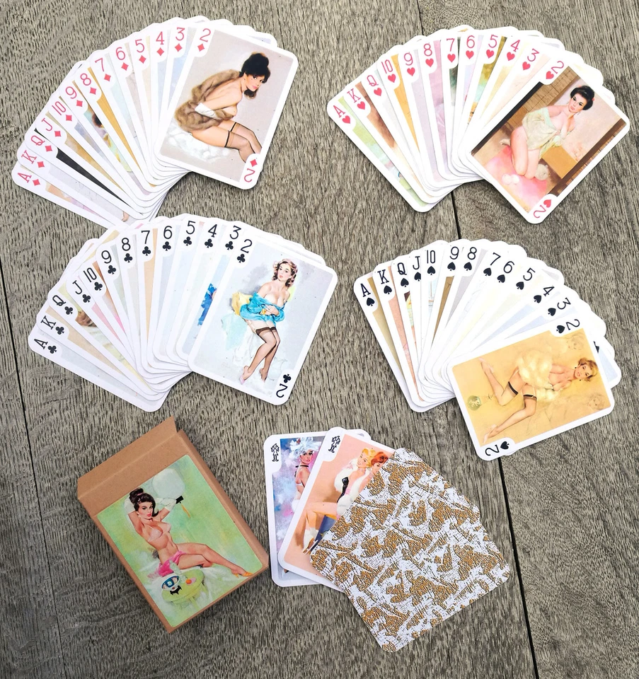 Playing Cards ~ PIN-UP WOMEN Vintage Sexy Pin Up Ladies in Pretty Lingerie 034 - Image 3 of 4