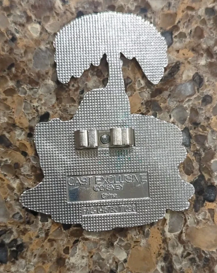 Disney Cast Exclusive Lanyard- Dumbo - Image 3 of 3