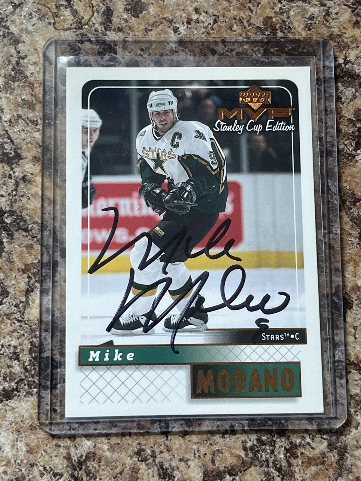 Picture 1 of 2