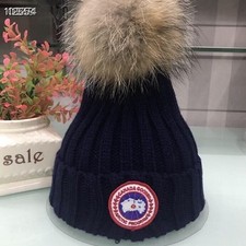 CANADA GOOSE Knitted Hat, Knitted Hat, Couple Warm Skateboarding Skiing Cycling