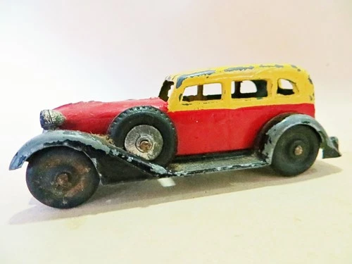 TOOTSIE TOY USA GRAHAM 6 WHEEL TOWN CAR. RARE. VINTAGE.